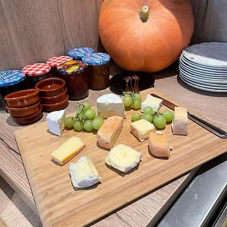 Tourismes Bed & Breakfast *