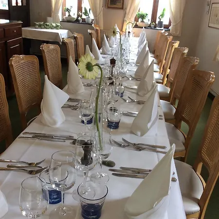 Nocleg ze śniadaniem Tourismes *